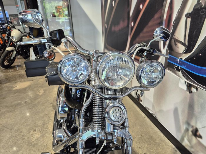 1998 Harley-Davidson Springer Softail 80 (FXSTS) Softail Black