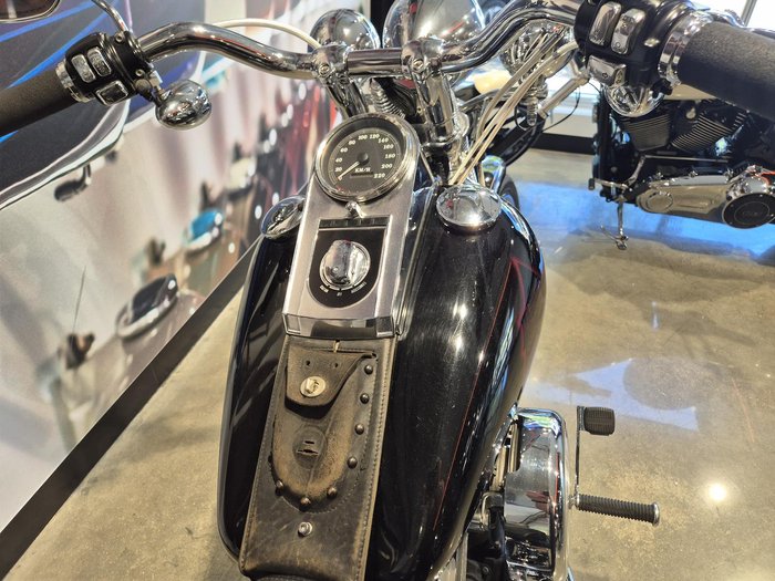 1998 Harley-Davidson Springer Softail 80 (FXSTS) Softail Black