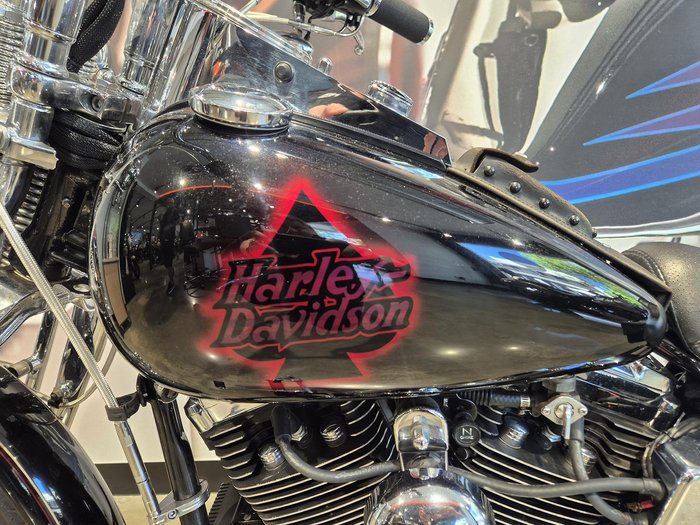 1998 Harley-Davidson Springer Softail 80 (FXSTS) Softail Black