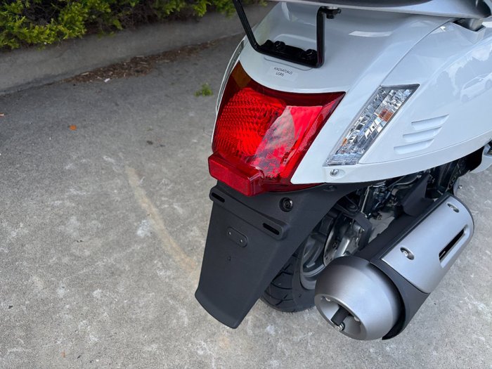 2025 Kymco LIKE 125 White