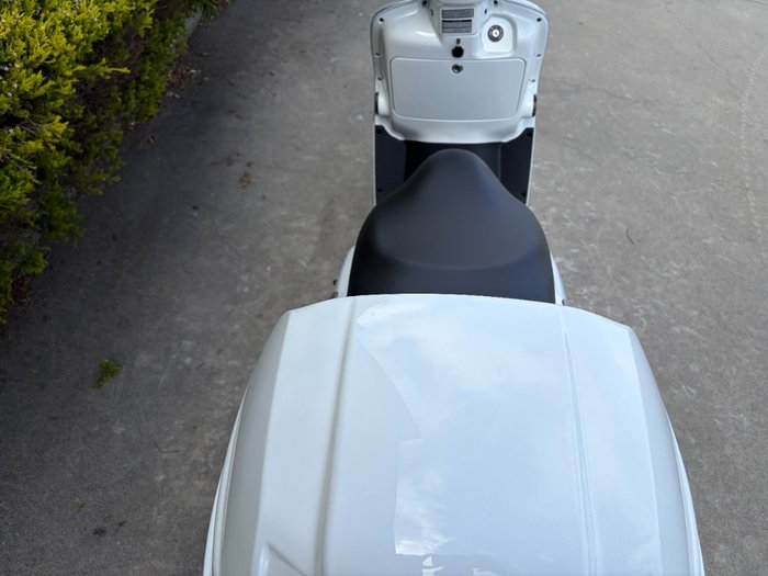 2025 Kymco LIKE 125 White