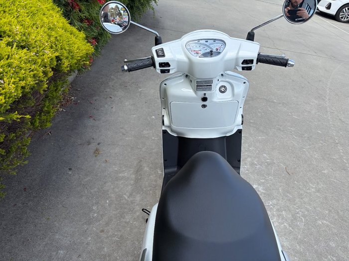 2025 Kymco LIKE 125 White