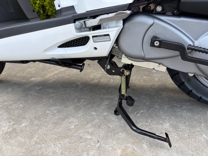 2025 Kymco LIKE 125 White