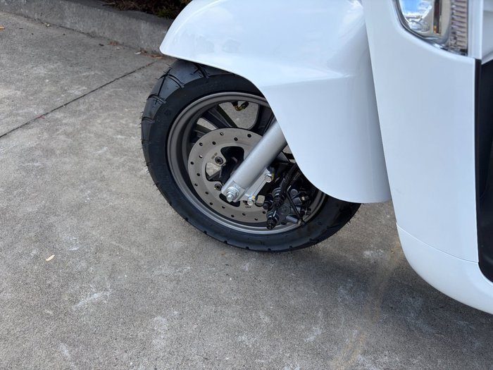 2025 Kymco LIKE 125 White