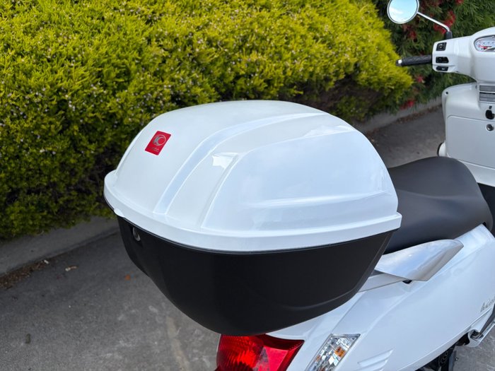 2025 Kymco LIKE 125 White