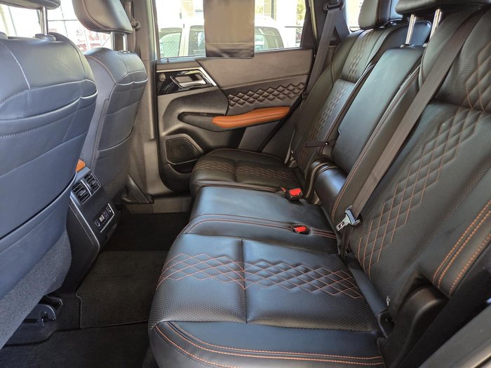 2024 Mitsubishi Outlander Exceed Tourer