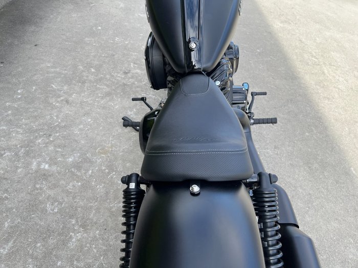 2024 Indian CHIEF DARK HORSE Black