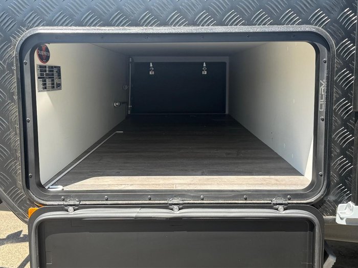 2025 JB Caravans 19'6 Dirt Roader Rd Cafe Save $ 9,734 Was $97,340