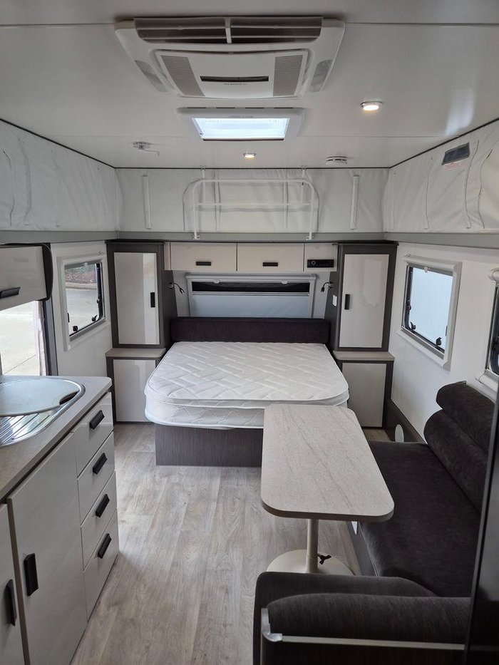 2021 Jayco Journey Outback Poptop Separate Toilet And Shower!