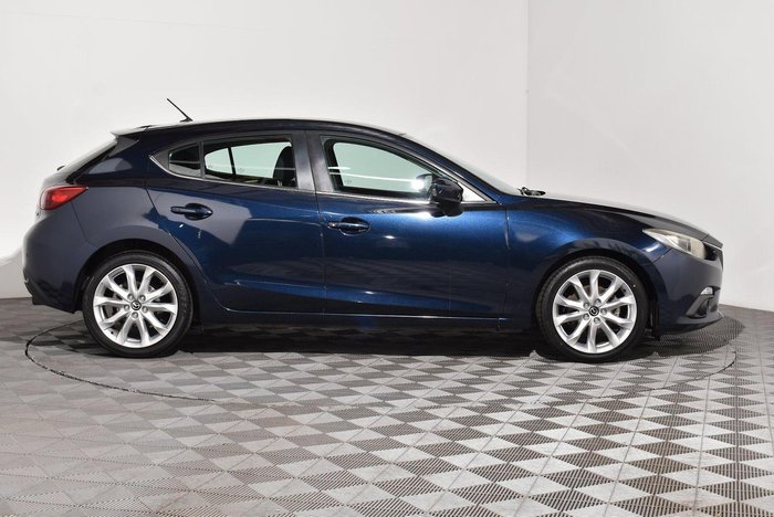 2015 Mazda 3 SP25