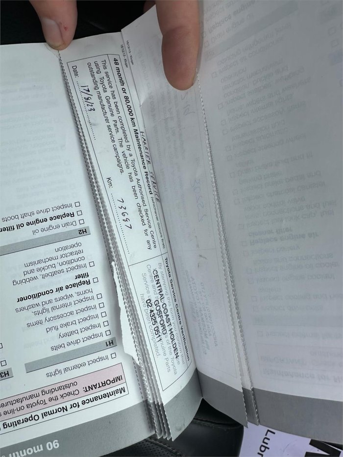 2014 TOYOTA KLUGER GRANDE (4x2)