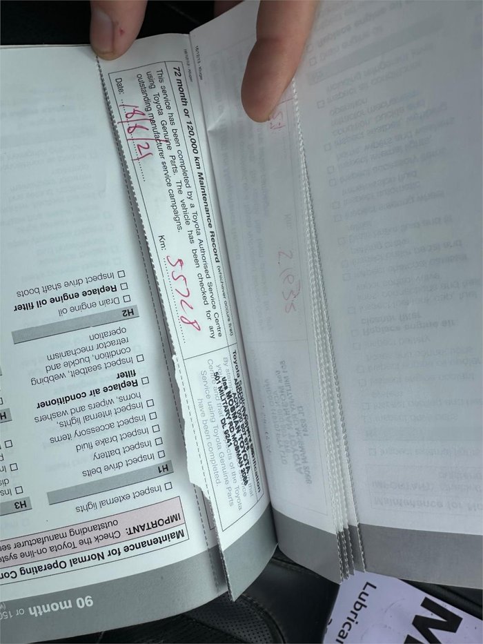 2014 TOYOTA KLUGER GRANDE (4x2)