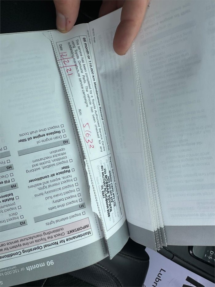 2014 TOYOTA KLUGER GRANDE (4x2)