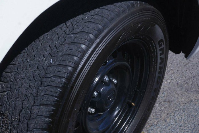 2021 Toyota Hilux SR