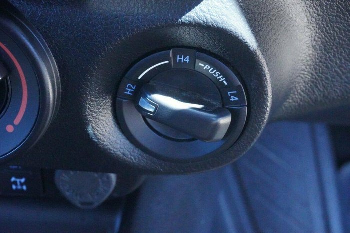 2021 Toyota Hilux SR