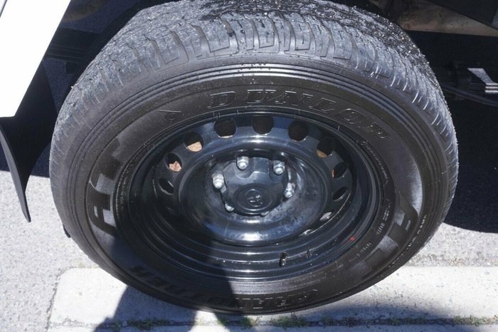 2021 Toyota Hilux SR