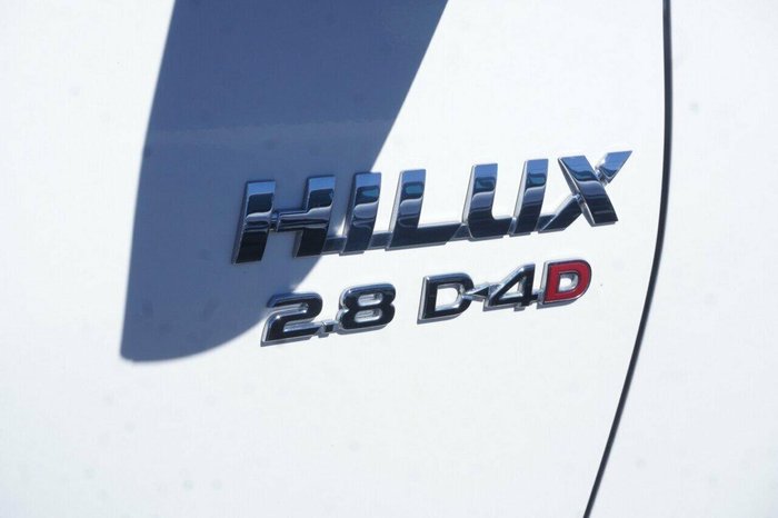 2021 Toyota Hilux SR