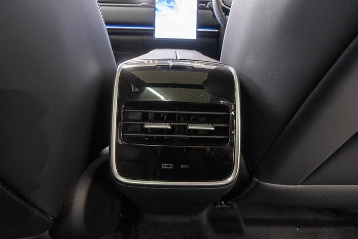 2025 Jaecoo J7 SHS Summit