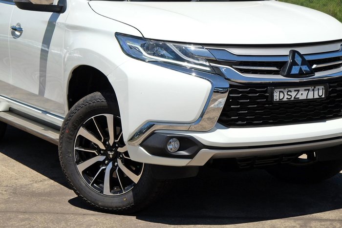 2018 Mitsubishi Pajero Sport GLS