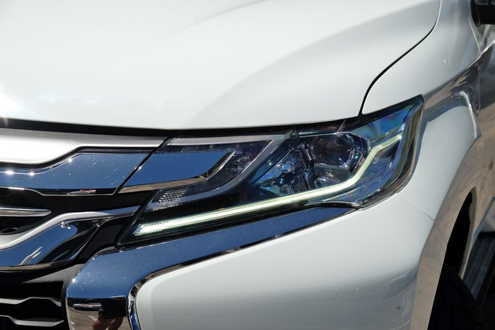 2018 Mitsubishi Pajero Sport GLS