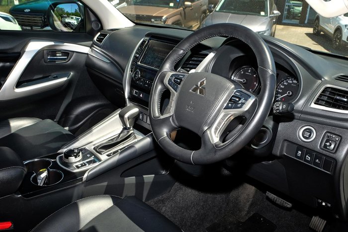 2018 Mitsubishi Pajero Sport GLS