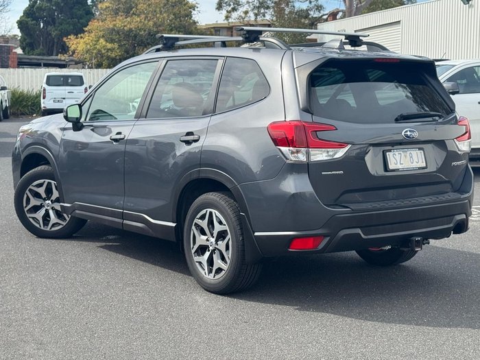 2020 Subaru Forester 2.5i
