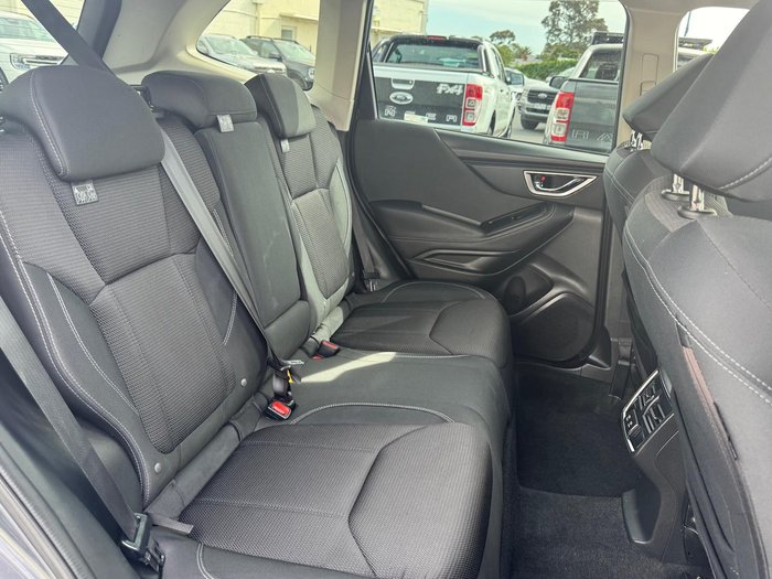 2020 Subaru Forester 2.5i