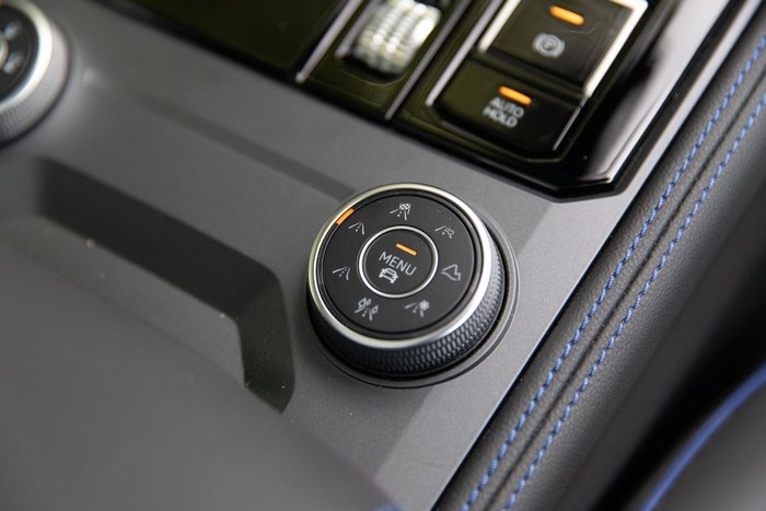 2024 Volkswagen Touareg R