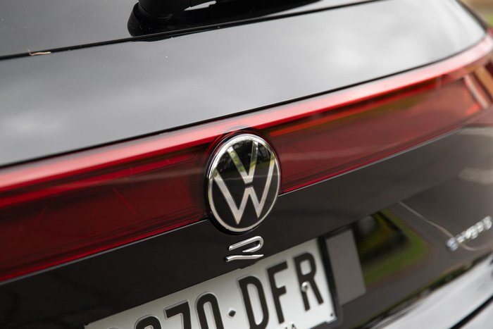 2024 Volkswagen Touareg R