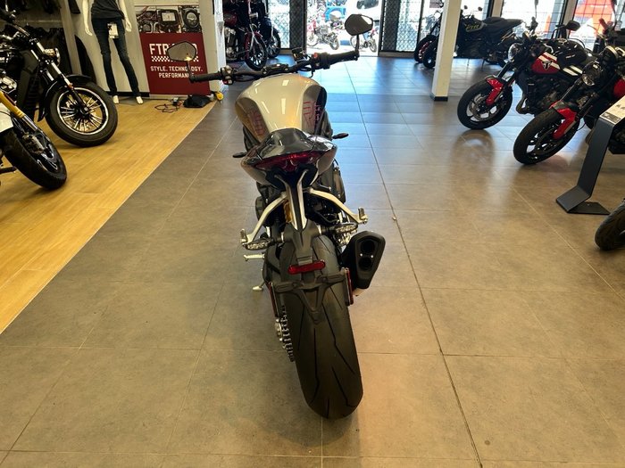 2025 Triumph SPEED TRIPLE 1200 RS RED