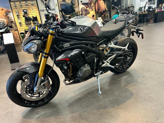 2025 Triumph SPEED TRIPLE 1200 RS RED