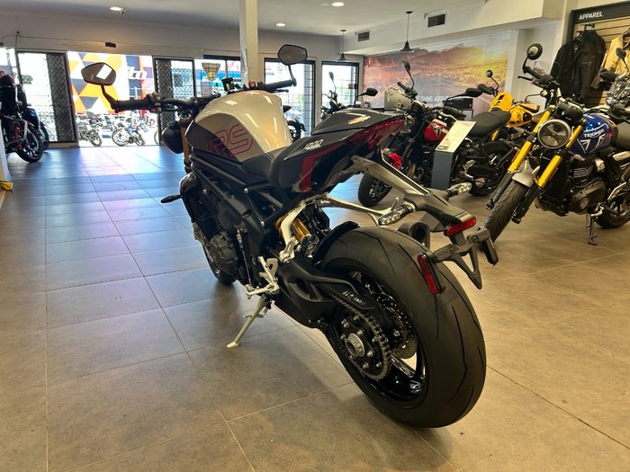2025 Triumph SPEED TRIPLE 1200 RS RED