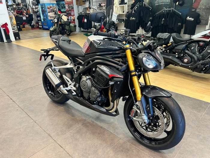 2025 Triumph SPEED TRIPLE 1200 RS RED