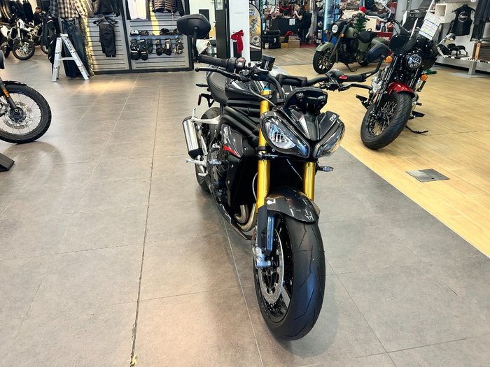 2025 Triumph SPEED TRIPLE 1200 RS RED