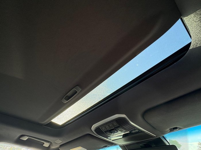 2022 Toyota Landcruiser VX