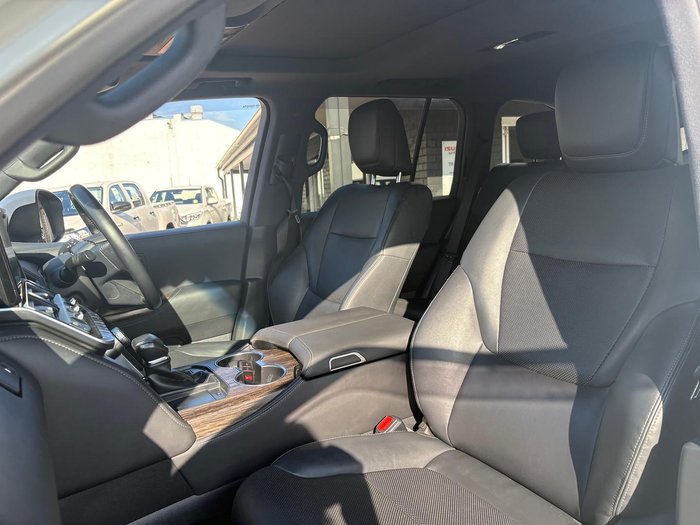 2022 Toyota Landcruiser VX