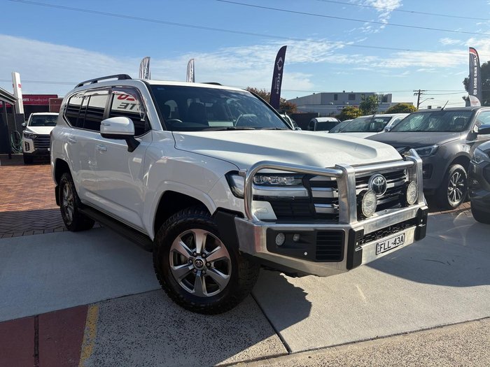 2022 Toyota Landcruiser VX