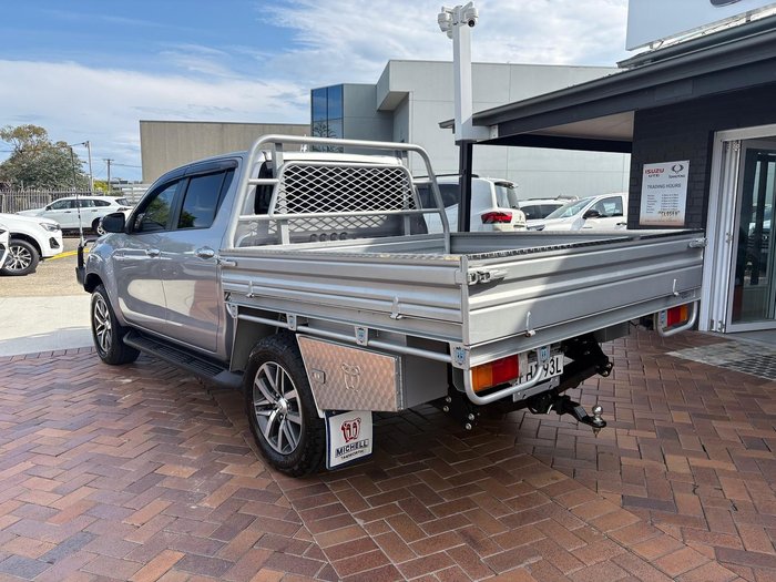 2020 Toyota Hilux SR5