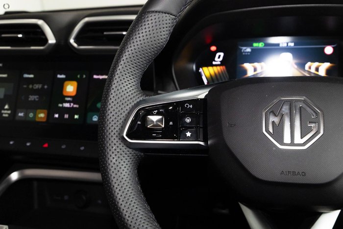 2025 MG ZS Essence Hybrid+