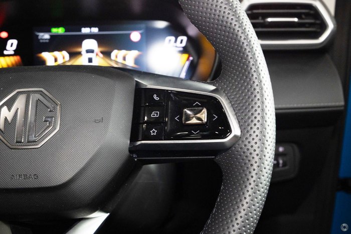 2025 MG ZS Essence Hybrid+