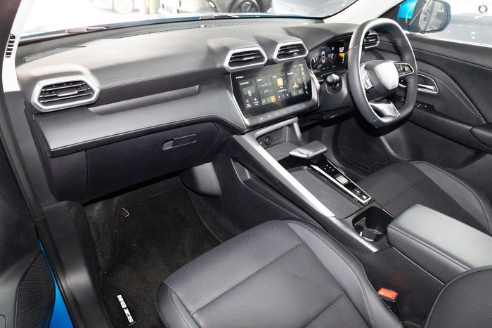 2025 MG ZS Essence Hybrid+