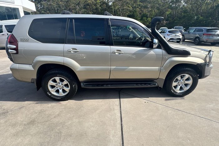 2004 Toyota Landcruiser GXL