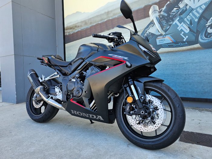 2025 Honda CBR650R Black