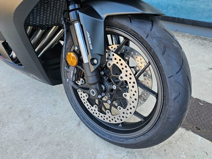 2025 Honda CBR650R Black