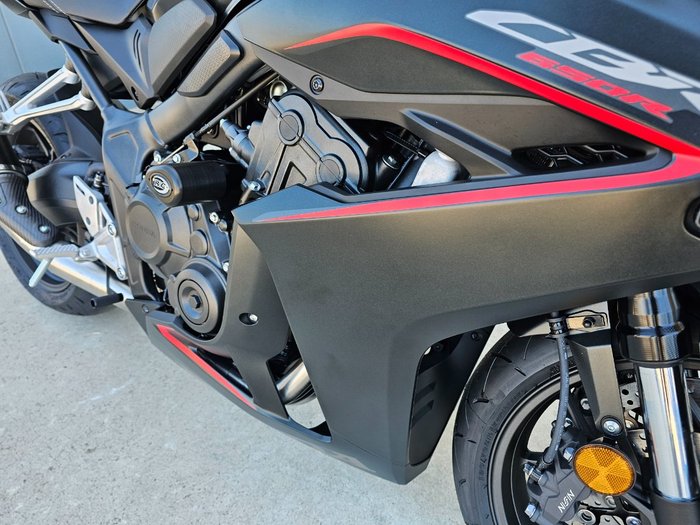 2025 Honda CBR650R Black