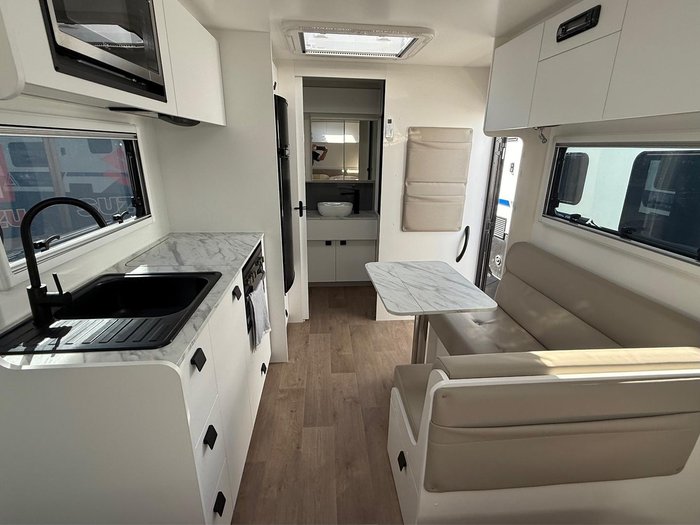 2025 New Age Caravans 16' Manta Ray Escape Mr16