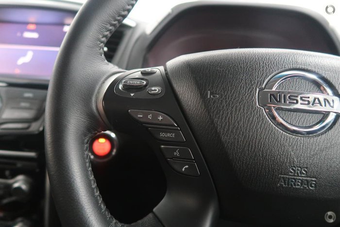 2019 Nissan Pathfinder ST