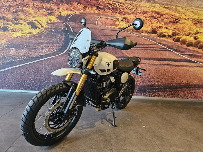 2025 Triumph Scrambler 400 XC Scrambler White
