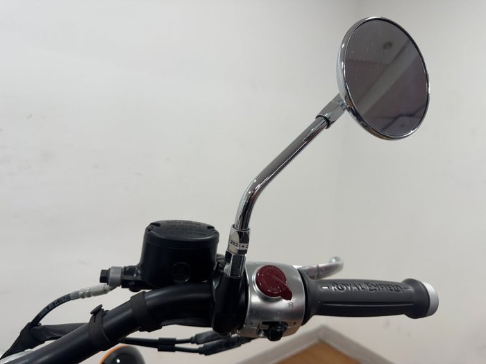 2023 Royal Enfield SUPER METEOR 650 Astral Black