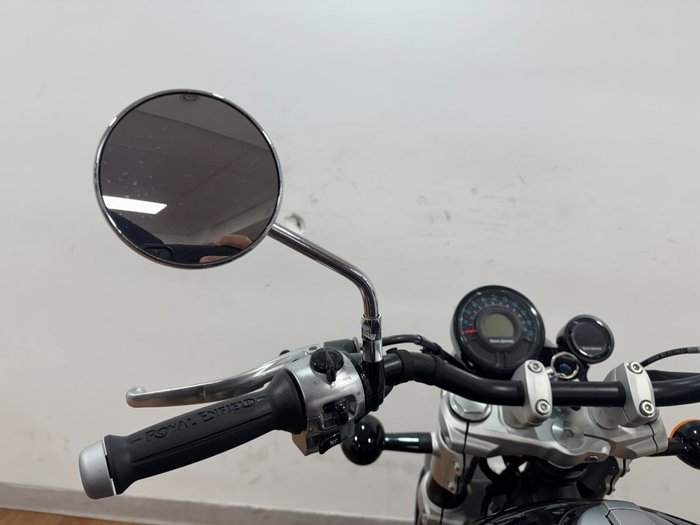 2023 Royal Enfield SUPER METEOR 650 Astral Black